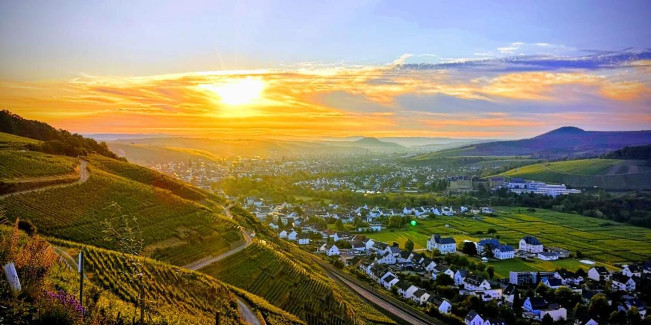 Ferienwohnung Im Green Bad Neuenahr-Ahrweiler Bagian luar foto